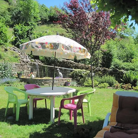 Chambres D'hotes De Plagnolles לינה וארוחת בוקר Saint-Hippolyte (Aveyron)