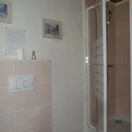 Chambres D'hotes De Plagnolles *